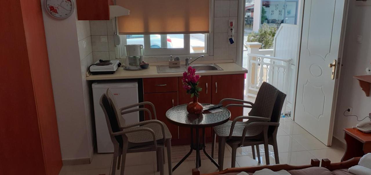 Hotel Exarhos Paralia Katerinis Bagian luar foto