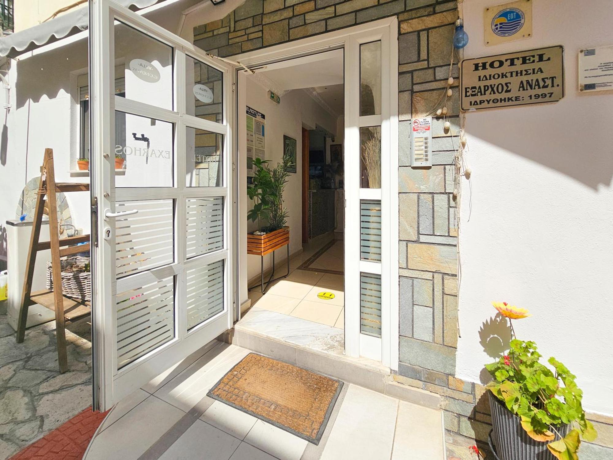 Hotel Exarhos Paralia Katerinis Bagian luar foto